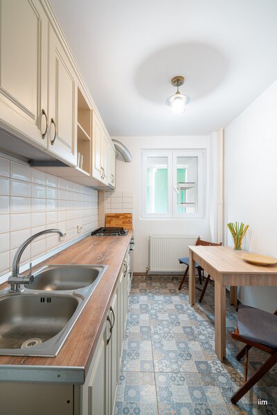 Piata Muncii. Inchirirere ap 2 Camere Bd Basarabia,  Proprietar